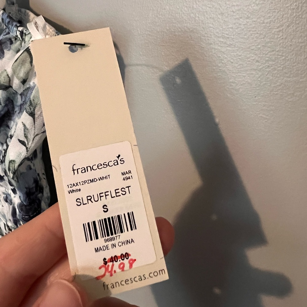 Francesca’s Tank top - Picture 4 of 6
